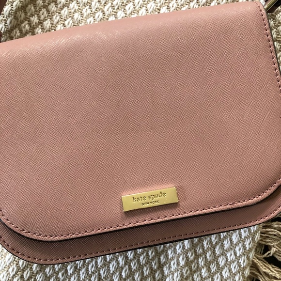 Pink Kate Spade cross body purse - Picture 2 of 4